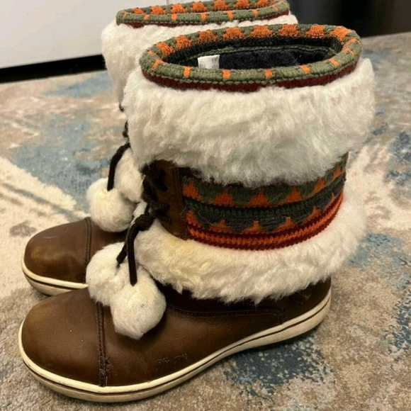 Helly Hansen Muk Luk Winter boots - Picture 3 of 5